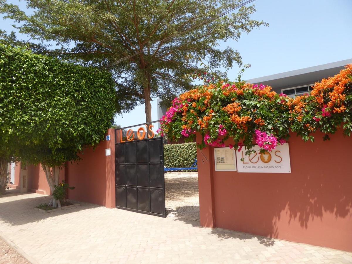 Leo'S Beach Hotel - Adults Only Brufut Exterior photo
